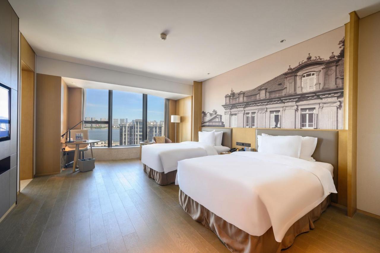 Wyndham Grand Plaza Royale Yuzhou Xiamen Wuyuan Bay Exterior foto