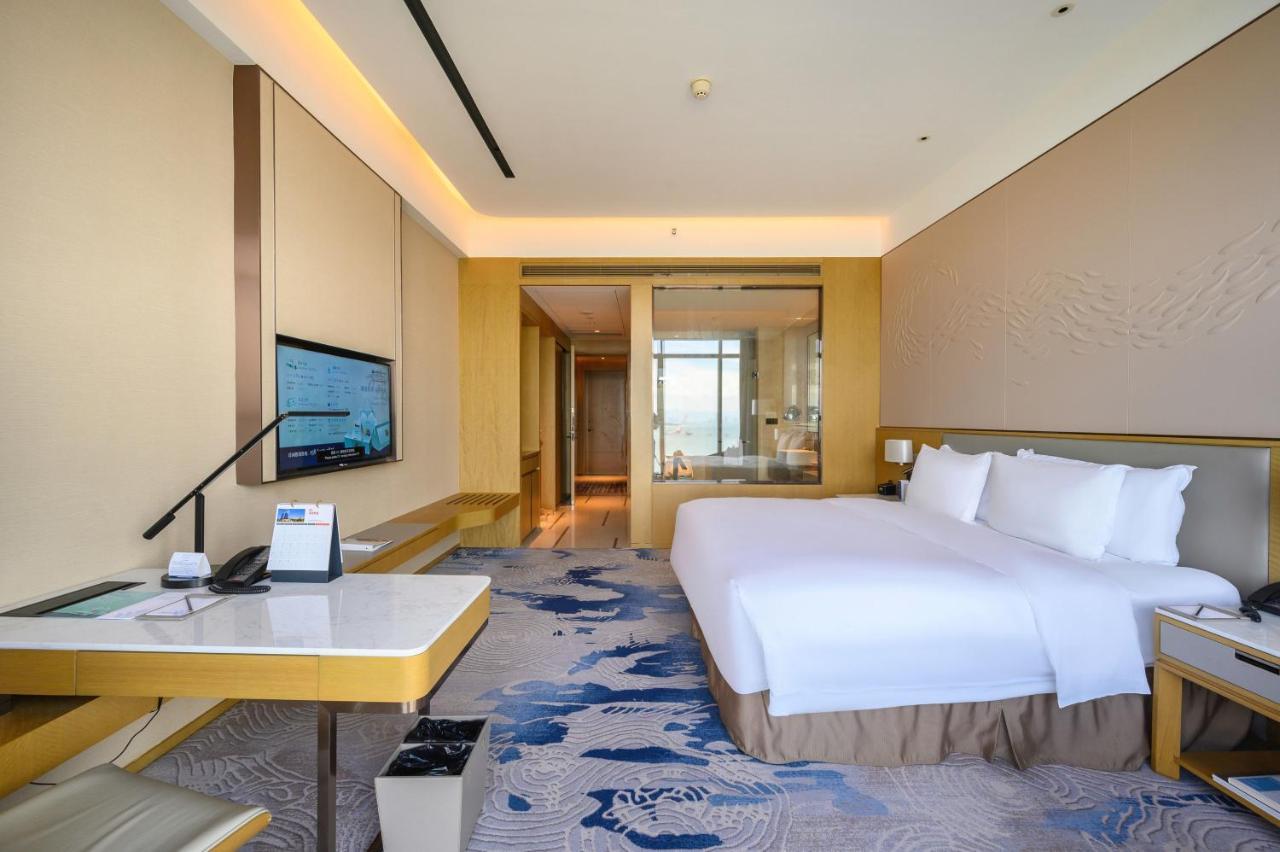 Wyndham Grand Plaza Royale Yuzhou Xiamen Wuyuan Bay Exterior foto