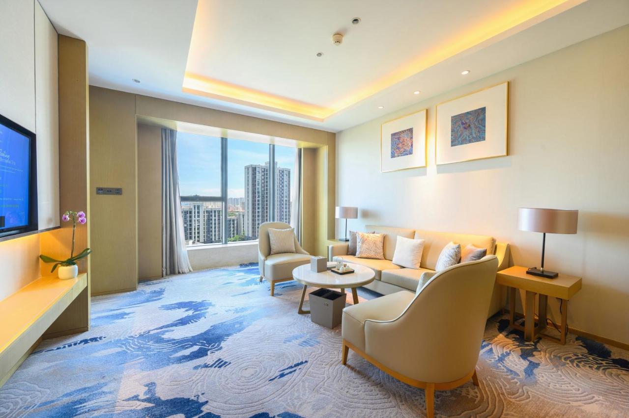Wyndham Grand Plaza Royale Yuzhou Xiamen Wuyuan Bay Exterior foto