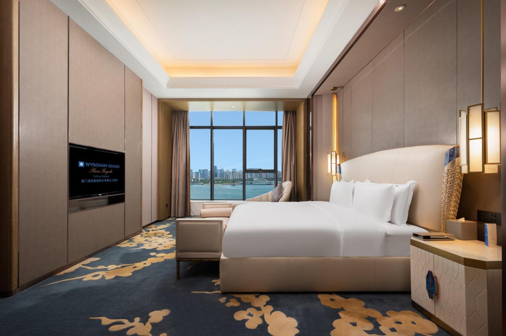 Wyndham Grand Plaza Royale Yuzhou Xiamen Wuyuan Bay Exterior foto