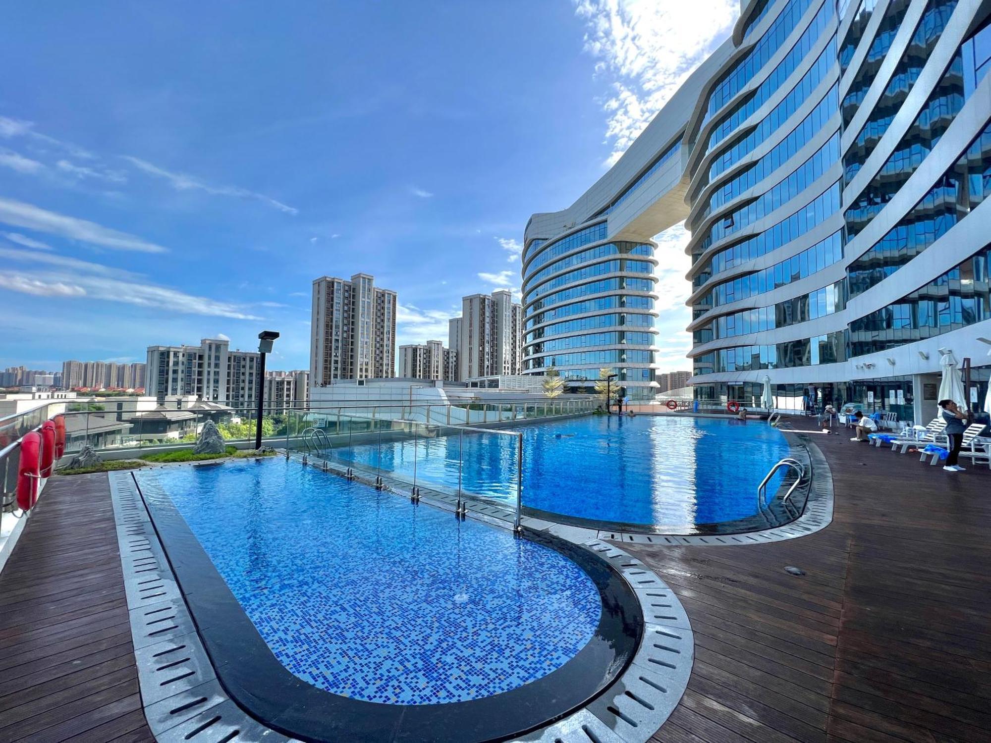 Wyndham Grand Plaza Royale Yuzhou Xiamen Wuyuan Bay Exterior foto